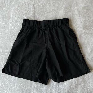 GAP Linen-Blend Pull-On Shorts